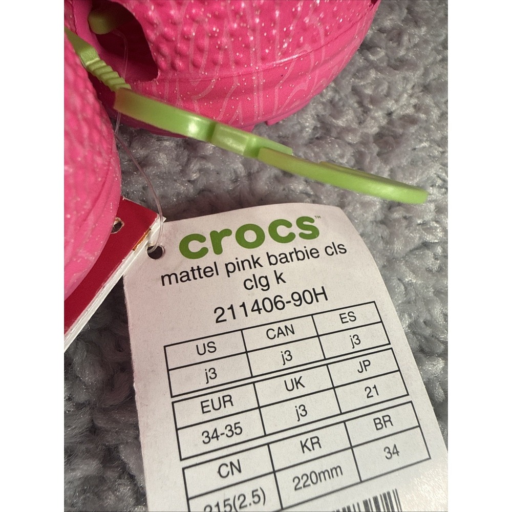 Crocs Kids Mattel Pink Barbie Classic Clogs 211406-90H Size J3 nwt - Picture 11 of 11